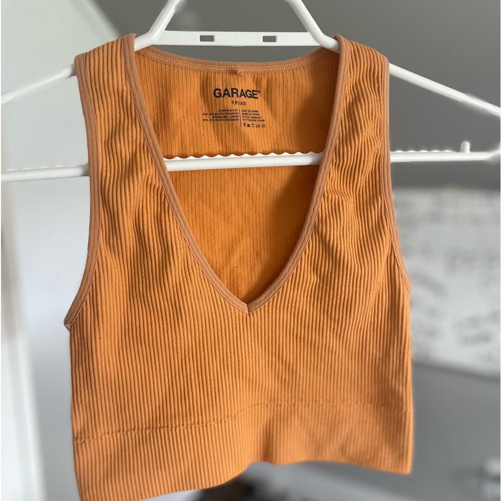 Garage Plunge tank. Orange. V neck. Crop top. Size XS